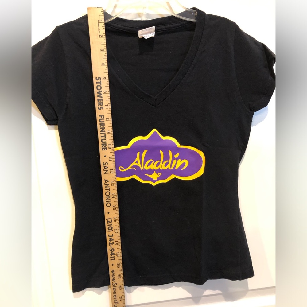 Aladdin black T-shirt V-Neck short sleeve with Purple & Gold Logo Women M fitted - Picture 3 of 6